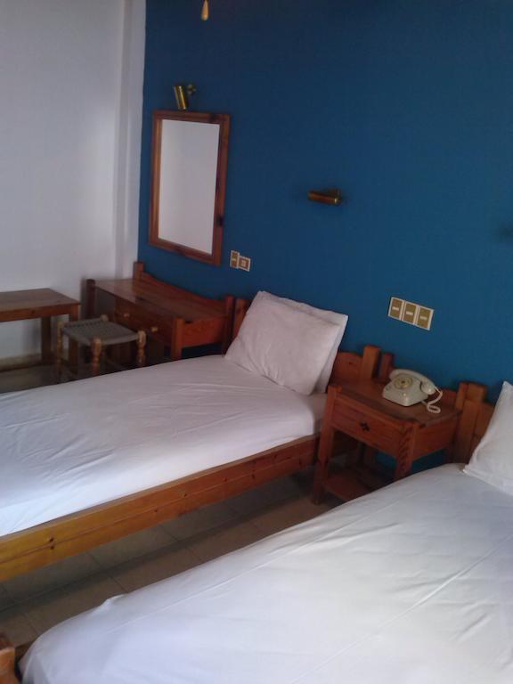 Hotel Tainaro Loutra Edipsou (Evia) Quarto foto